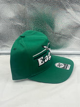 Load image into Gallery viewer, Close-up of the embroidered script logo on the Philadelphia Eagles NFL '47 Throwback Green Script Hitch Snapback Adjustable Hat, emphasizing its classic throwback style.