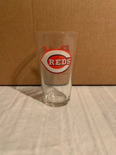 Load image into Gallery viewer, Cincinnati Reds MLB 16oz Pint Budweiser Glass Mug Cup showcasing the iconic team logo, perfect for game-day beverages and sports enthusiasts.