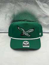 Load image into Gallery viewer, Philadelphia Eagles NFL '47 Throwback Green Rope Hitch Snapback Adjustable Hat showcasing vibrant green color and stylish rope design, perfect for Eagles fans.