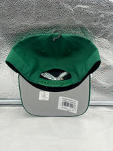Load image into Gallery viewer, Philadelphia Eagles NFL '47 Throwback Green Rope Hitch Snapback Adjustable Hat showcasing vibrant green color and rope design.