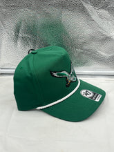 Load image into Gallery viewer, Close-up of the Philadelphia Eagles NFL '47 Throwback Green Rope Hitch Snapback Adjustable Hat highlighting adjustable snapback closure and retro style.