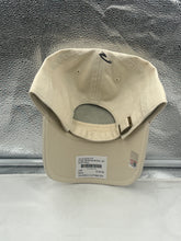 Load image into Gallery viewer, Close-up of the fabric used in the Florida Gators NCAA '47 Brand Throwback Natural CleanUp Adjustable Strapback Hat showing its high-quality material.