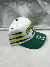 Load image into Gallery viewer, Oregon Ducks NCAA '47 Brand White Diamond Hitch Snapback Adjustable Hat adjustable strap detail