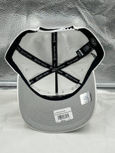 Load image into Gallery viewer, Philadelphia Eagles NFL '47 Throwback White Script Hitch Snapback Adjustable Hat - Casey's Sports Store