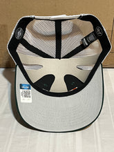 Load image into Gallery viewer, Miami Hurricanes NCAA '47 Brand Green Trucker Mesh Adjustable Snapback Hat - Casey's Sports Store