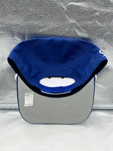 Load image into Gallery viewer, Model wearing the Tampa Bay Lightning NHL '47 Blue Script Hitch Rope Adjustable Snapback Hat, perfect for showing team spirit on game day.