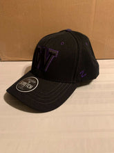 Load image into Gallery viewer, Washington Huskies NCAA Zephyr Black Stretch Fit Size XL Hat Cap - Casey's Sports Store