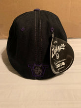 Load image into Gallery viewer, Washington Huskies NCAA Zephyr Black Stretch Fit Size XL Hat Cap - Casey's Sports Store