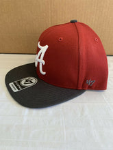 Load image into Gallery viewer, Alabama Crimson Tide NCAA '47 Brand Razor Red Sure Shot 2 Tone Snapback Hat - Casey's Sports Store