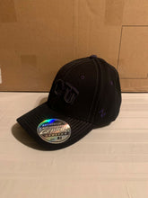 Load image into Gallery viewer, TCU Horned Frogs NCAA Zephyr Black Stretch Fit Size XL Hat Cap - Casey's Sports Store