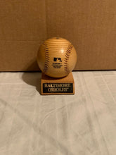 Load image into Gallery viewer, Baltimore Orioles MLB 4" Wood Baseball with Stand GBOW - Casey's Sports Store