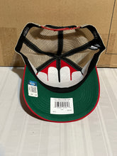 Load image into Gallery viewer, Wisconsin Badgers Throwback NCAA '47 Brand Red Clean Up Snapback Mesh Hat - Casey's Sports Store