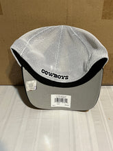 Load image into Gallery viewer, Dallas Cowboys NFL '47 Brand Navy One Size Fits All Stretch Fit Mesh Hat - Casey's Sports Store