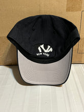 Load image into Gallery viewer, New York Yankees MLB '47 Brand Navy Blue MVP One Size Adjustable Hat - Casey's Sports Store