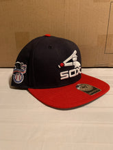 Load image into Gallery viewer, Chicago White Sox MLB '47 Brand Navy Sure Shot Two Tone Captain Snapback Hat - Casey's Sports Store