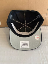 Load image into Gallery viewer, Philadelphia Phillies MLB '47 Brand Black Sure Shot Captain Snapback Hat - Casey's Sports Store