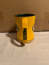 Load image into Gallery viewer, Green Bay Packers NFL Boelter 14oz Mug Cup - Casey's Sports Store