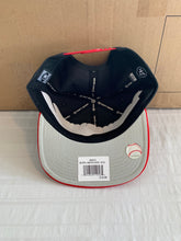 Load image into Gallery viewer, Oakland Athletics Throwback MLB '47 Brand Navy Two Tone Captain Snapback Hat - Casey's Sports Store