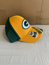 Load image into Gallery viewer, Green Bay Packers NFL '47 Brand Two-Tone Venture MVP One Size Adjustable Hat - Casey's Sports Store