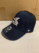 Load image into Gallery viewer, Chicago White Sox Throwback MLB '47 Brand Black Franchise Size 2XL Fitted Hat - Casey's Sports Store