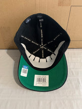 Load image into Gallery viewer, Georgia Bulldogs NCAA '47 Brand Black Franchise Fitted Hat Size 2XL - Casey's Sports Store