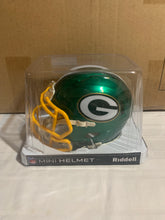 Load image into Gallery viewer, Green Bay Packers NFL Riddell Green Replica Mini Helmet Flash Alternate - Casey's Sports Store