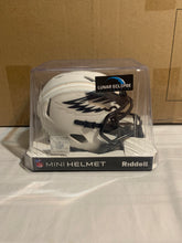 Load image into Gallery viewer, Philadelphia Eagles NFL Riddell White Speed Alternate Replica Mini Helmet - Casey's Sports Store