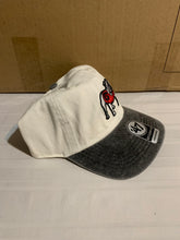 Load image into Gallery viewer, Georgia Bulldogs NCAA '47 Brand Throwback White Clean Up One Size Adjustable Hat - Casey's Sports Store
