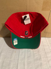 Load image into Gallery viewer, Georgia Bulldogs Throwback NCAA '47 Brand Red Franchise Fitted Hat - Casey's Sports Store