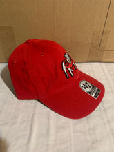 Load image into Gallery viewer, Georgia Bulldogs Throwback NCAA '47 Brand Red Franchise Fitted Hat - Casey's Sports Store