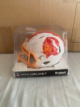 Load image into Gallery viewer, Tampa Bay Buccaneers Throwback NFL Riddell White Replica Mini Helmet - Casey's Sports Store