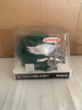 Load image into Gallery viewer, Philadelphia Eagles Throwback NFL Riddell Green Replica Mini Helmet - Casey's Sports Store