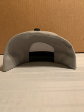 Load image into Gallery viewer, San Francisco Giants MLB '47 Brand Gray Sure Shot Two-Tone Snapback Hat - Casey's Sports Store