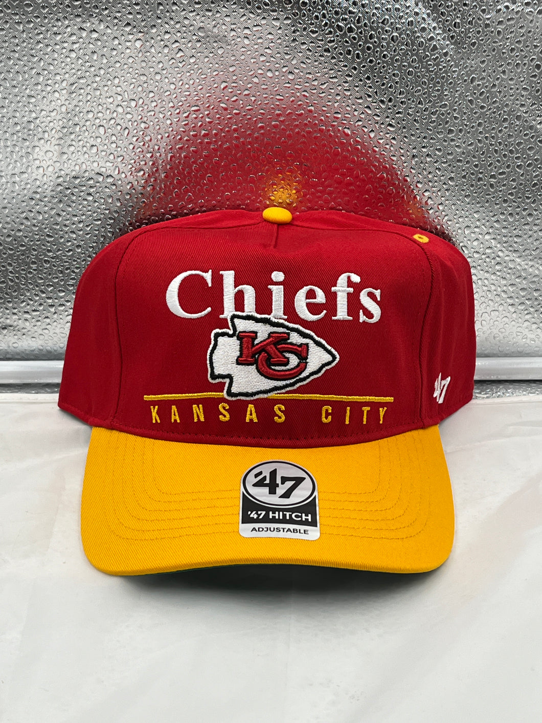 Kansas City Chiefs NFL '47 Brand Red Two Tone Hitch Snapback Adjustable Hat - Casey's Sports Store