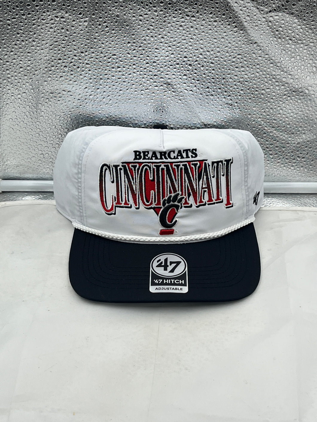 Cincinnati Bearcats NCAA '47 Brand White Two Tone Hitch Adjustable Snapback Hat, perfect for fans showcasing team pride with a stylish design and comfortable fit.
