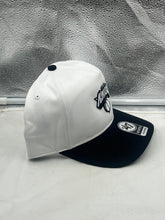 Load image into Gallery viewer, New York Knicks NBA &#39;47 Brand White Two Tone Hitch Adjustable Snapback Hat showcasing its stylish two-tone design and bold Knicks logo for basketball fans.
