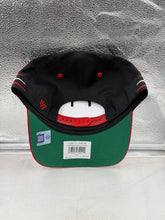 Load image into Gallery viewer, Adjustable snapback of the Georgia Bulldogs NCAA hat, ensuring a comfortable fit for all head sizes.
