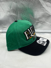 Load image into Gallery viewer, Philadelphia Eagles NFL &#39;47 Throwback Green TT Hitch Snapback Adjustable Hat
