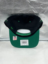 Load image into Gallery viewer, Philadelphia Eagles NFL &#39;47 Throwback Black Diamond Hitch Snapback Adjustable Hat - Side View
