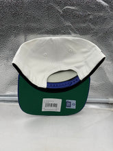 Load image into Gallery viewer, Off white color of the Kentucky Wildcats hat, perfect for casual outings and game days.
