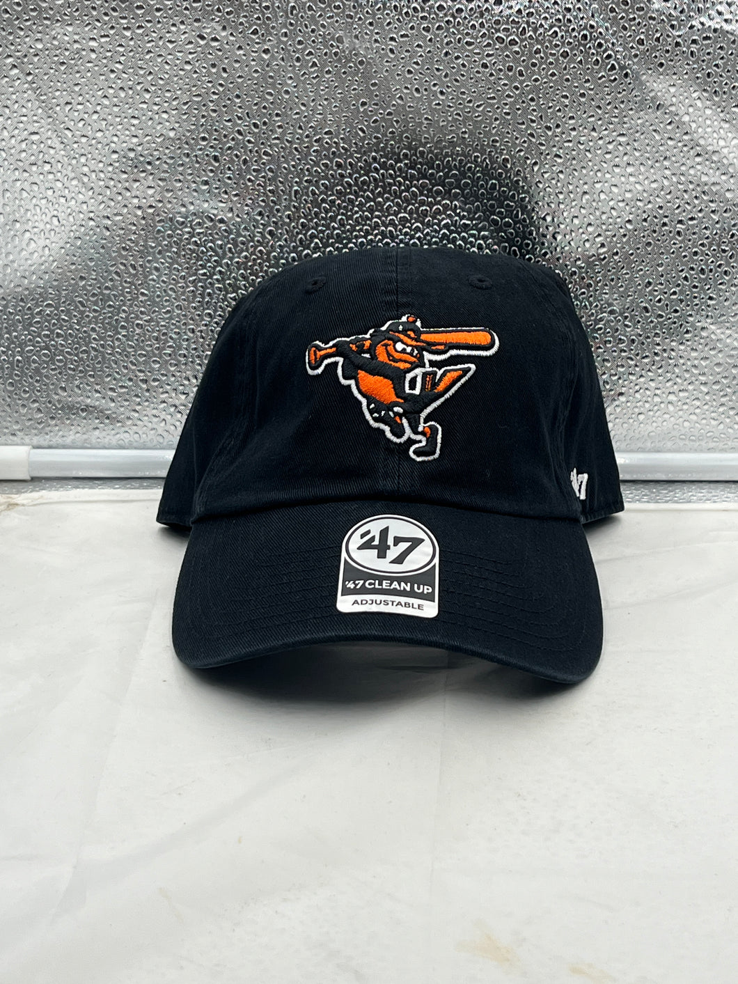 Showcase your team spirit with the Baltimore Orioles MLB '47 Brand Throwback Black Clean Up Adjustable Hat featuring a retro design.