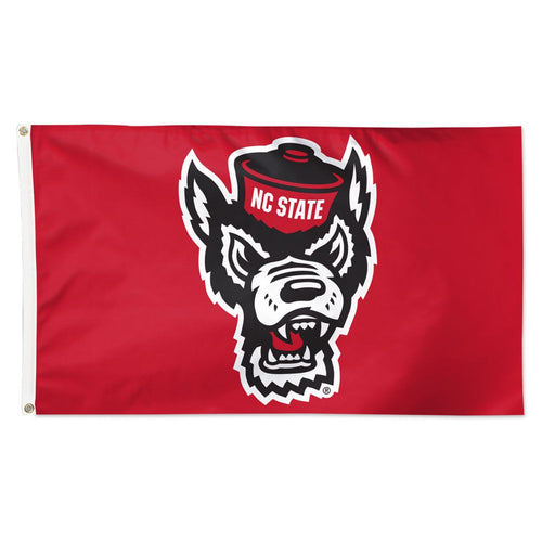 NC State Wolfpack NCAA 3' x 5' Red Team Flag Wincraft - Casey's Sports Store