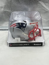 Load image into Gallery viewer, New England Patriots NFL Silver Riddell Speed Replica Mini Helmet
