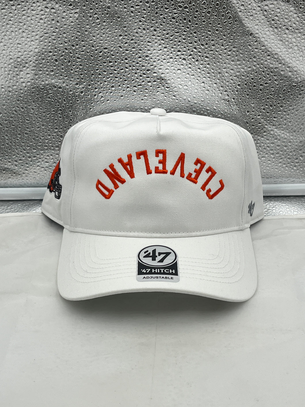 Cleveland Browns NFL '47 White Reversed Script Hitch Snapback Adjustable Hat