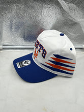 Load image into Gallery viewer, New York Mets MLB &#39;47 Brand White Diamond Hitch Adjustable Snapback Hat viewed from the front, showcasing its stylish design and team logo.
