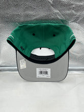 Load image into Gallery viewer, Dallas Stars NHL &#39;47 Brand Green Diamond Hitch Adjustable Snapback Hat - Side view highlighting the adjustable snapback feature.
