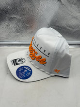 Load image into Gallery viewer, Stylish Tennessee Volunteers hat from '47 Brand, a white adjustable snapback for game day and casual outings, combining comfort and fashion.
