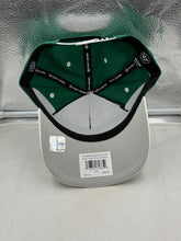 Load image into Gallery viewer, New York Jets NFL &#39;47 Throwback Green TT Diamond Hitch Snapback Adjustable Hat shown from a side angle, highlighting its adjustable snapback closure for a comfortable fit.
