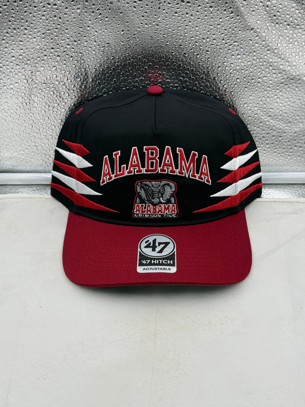 Alabama Crimson Tide hat - '47 Brand Black Diamond Hitch Snapback Adjustable Hat showcasing the iconic team logo in black fabric.