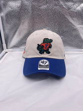 Load image into Gallery viewer, Florida Gators NCAA &#39;47 Brand Throwback White Clean Up Adjustable Hat - Casey&#39;s Sports Store
